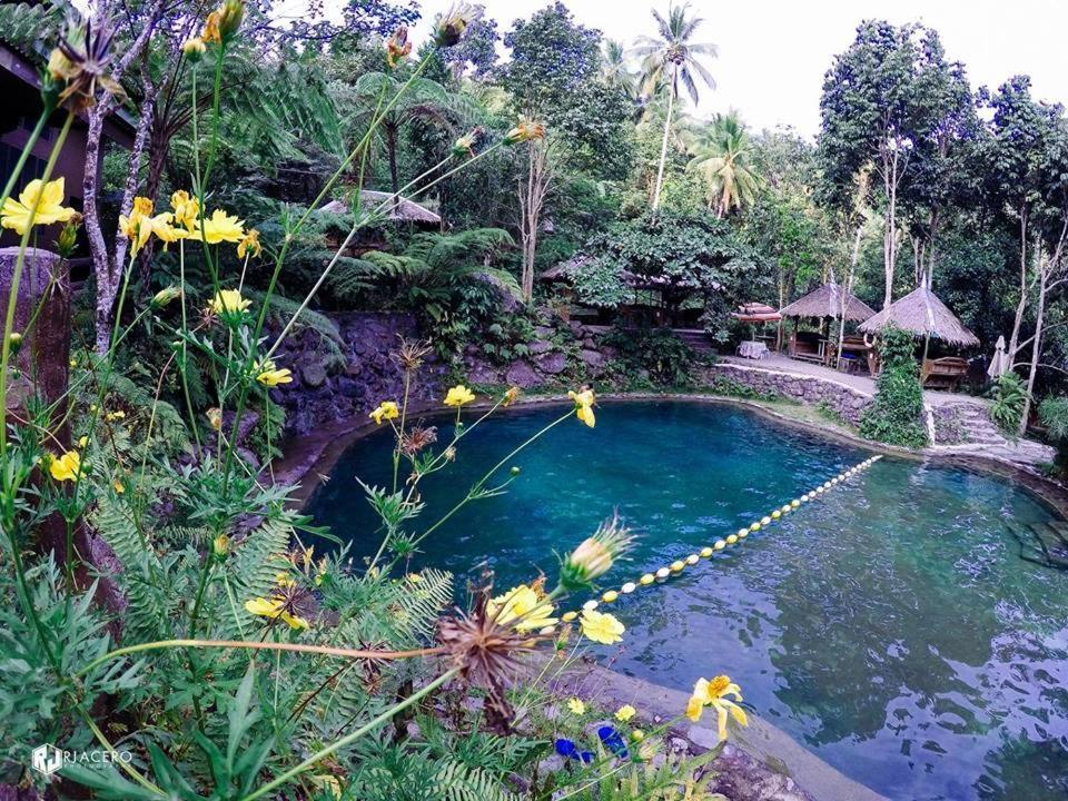 Pulangbato Falls Mountain Resort Dumaguete City Exterior photo
